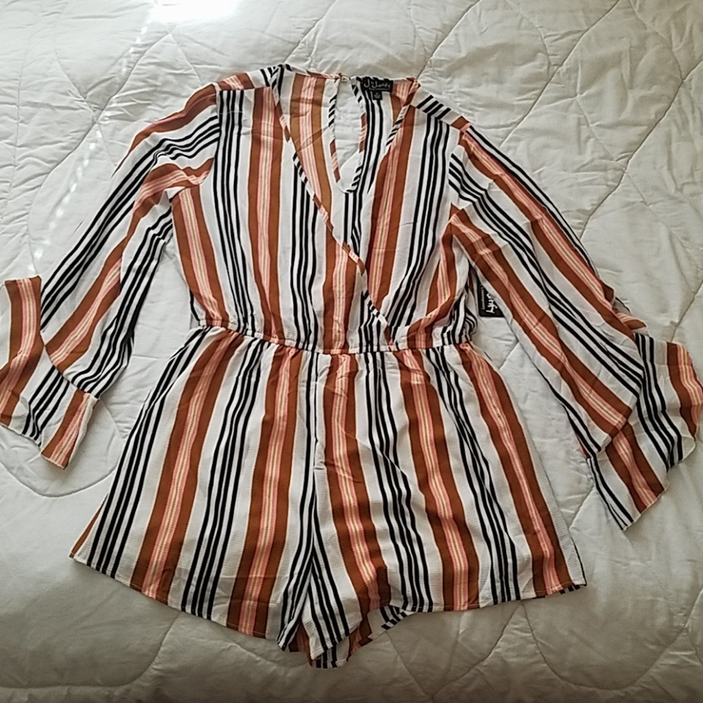 NWT J by Justify Romper - Picture 1 of 2